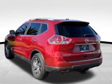 Used 2016 Nissan Rogue SL w/ SL Premium Package image 4
