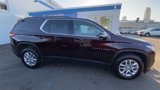 Certified 2021 Chevrolet Traverse LT image 2