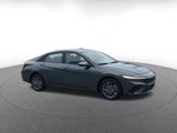 Used 2024 Hyundai Elantra SEL image 2