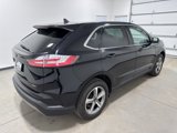 Used 2023 Ford Edge SEL w/ Convenience Package image 4