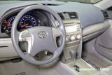 Used 2010 Toyota Camry LE image 2