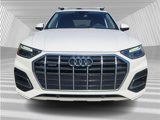 Used 2021 Audi Q5 2.0T Premium w/ Convenience Package image 4