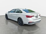 Certified 2024 Volkswagen Jetta SE w/ Panoramic Sunroof Package image 5