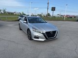 Used 2022 Nissan Altima 2.5 SV image 2
