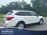 Used 2017 Subaru Outback 2.5i Premium image 3