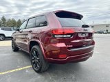 Used 2017 Jeep Grand Cherokee Altitude image 5