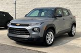 Used 2023 Chevrolet TrailBlazer LS image 2