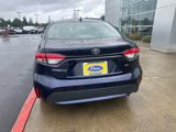 Used 2022 Toyota Corolla LE image 3