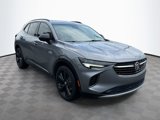 Used 2022 Buick Envision Essence w/ Technology Package I image 3