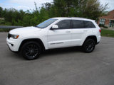 Used 2018 Jeep Grand Cherokee Laredo image 2