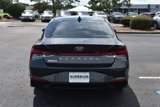 Used 2022 Hyundai Elantra SEL w/ Convenience Package image 6