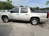 Used 2008 Chevrolet Avalanche LTZ w/ LTZ Preferred Equipment Group image 4