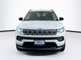 Used 2022 Jeep Compass Latitude image 2