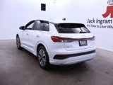 New 2025 Audi Q4 e-tron Premium image 3