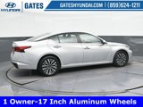 Used 2023 Nissan Altima 2.5 SV image 3
