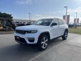 Used 2025 Jeep Grand Cherokee Limited image 2