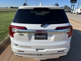 Used 2022 GMC Acadia Denali w/ Denali Technology Package image 4