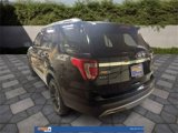 Used 2016 Ford Explorer XLT w/ Equipment Group 202A image 5
