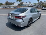 Used 2023 Toyota Camry SE image 4