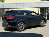 Used 2018 Toyota Highlander XLE image 3