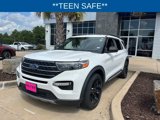 Used 2020 Ford Explorer XLT w/ Equipment Group 202A image 3