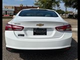 Used 2022 Chevrolet Malibu LT image 5