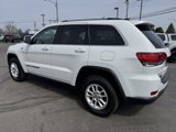 Used 2020 Jeep Grand Cherokee Laredo image 4
