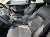 Used 2018 Jaguar F-PACE Prestige image 4