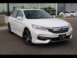 Used 2017 Honda Accord Touring image 2