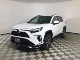 Used 2022 Toyota RAV4 SE image 3