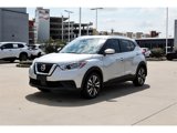 Used 2020 Nissan Kicks SV image 2