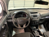 Used 2014 Kia Sorento LX image 3