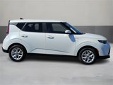 Used 2023 Kia Soul LX w/ LX Technology Package image 5