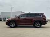 Used 2016 Toyota Highlander XLE image 2