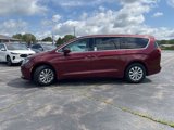 Used 2017 Chrysler Pacifica Touring w/ Tire & Wheel Group image 5