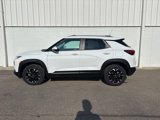Used 2023 Chevrolet TrailBlazer LT image 2