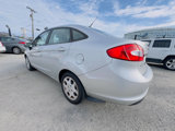 Used 2013 Ford Fiesta SE image 4