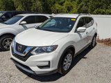 Certified 2019 Nissan Rogue SV image 3
