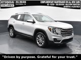 Used 2022 GMC Terrain SLT image 3