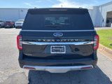Used 2022 Ford Expedition Limited image 4