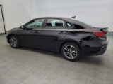 Used 2022 Kia Forte LXS image 3