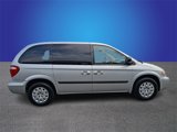 Used 2006 Chrysler Town & Country image 4