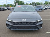 Used 2024 Hyundai Elantra SEL image 2
