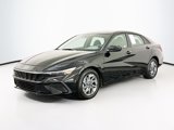 Used 2024 Hyundai Elantra SEL image 3