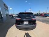 Used 2023 Jeep Cherokee Altitude Lux image 5