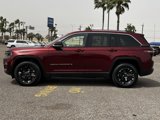 Used 2022 Jeep Grand Cherokee Limited image 4
