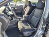 Used 2019 Nissan Rogue SV image 4