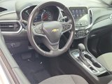 Used 2022 Chevrolet Equinox LT image 2