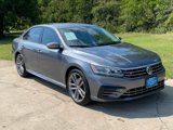 Used 2018 Volkswagen Passat 2.0T R-Line w/ R-Line Lighting Package image 3