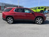 Used 2018 Chevrolet Traverse LT image 2